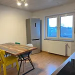 Apartment Der Schwan 7 - 3 Schlafzimmer - 2 Balkone - Zentral - 100 Qm Duren
