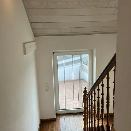 Der Schwan 7 - 3 Schlafzimmer - 2 Balkone - Zentral - 100 Qm Apartment Duren