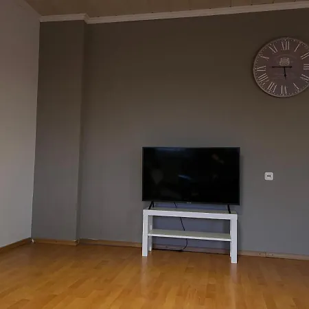 Apartment Der Schwan 7 - 3 Schlafzimmer - 2 Balkone - Zentral - 100 Qm *