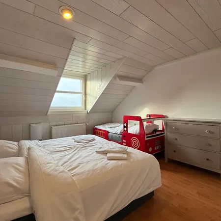 Der Schwan 7 - 3 Schlafzimmer - 2 Balkone - Zentral - 100 Qm