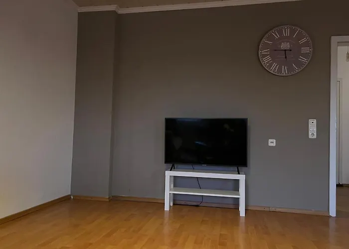 Apartment Der Schwan 7 - 3 Schlafzimmer - 2 Balkone - Zentral - 100 Qm *