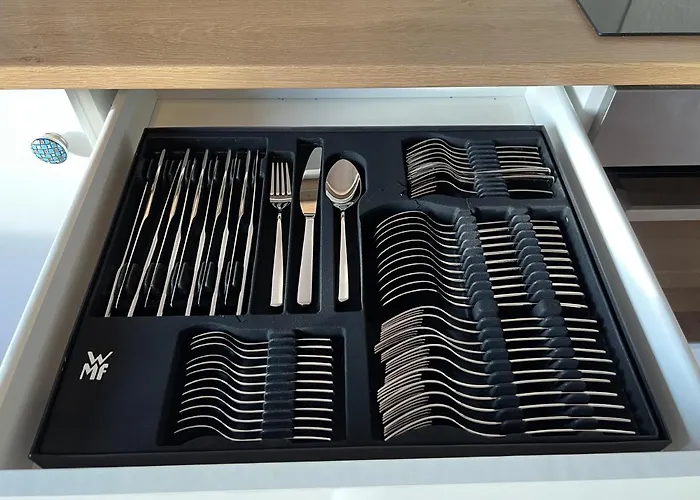 Der Schwan 7 - 3 Schlafzimmer - 2 Balkone - Zentral - 100 Qm